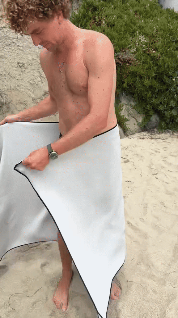 The Original Magnetic Towel